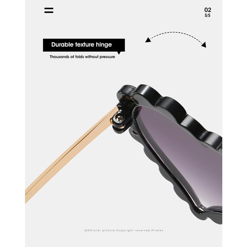 Classic Children's Fashionable Cute Heart-Shaped Sunglasses Designer Personalized Flower Love Baby Sunglasses Block 90% Of UVB and UVA Rays over sized heart shaped sunglasses