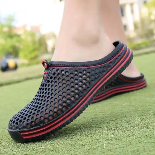 Classic Women Shoes Beach Closed Toe Slippers Unisex Hollow Out Casual Couple Flip Flops Garden Clogs Non-slide Men And Women Slippers
