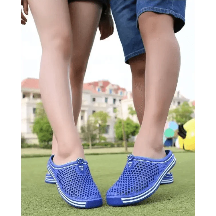 Classic Women Shoes Beach Closed Toe Slippers Unisex Hollow Out Casual Couple Flip Flops Garden Clogs Non-slide Men And Women Slippers