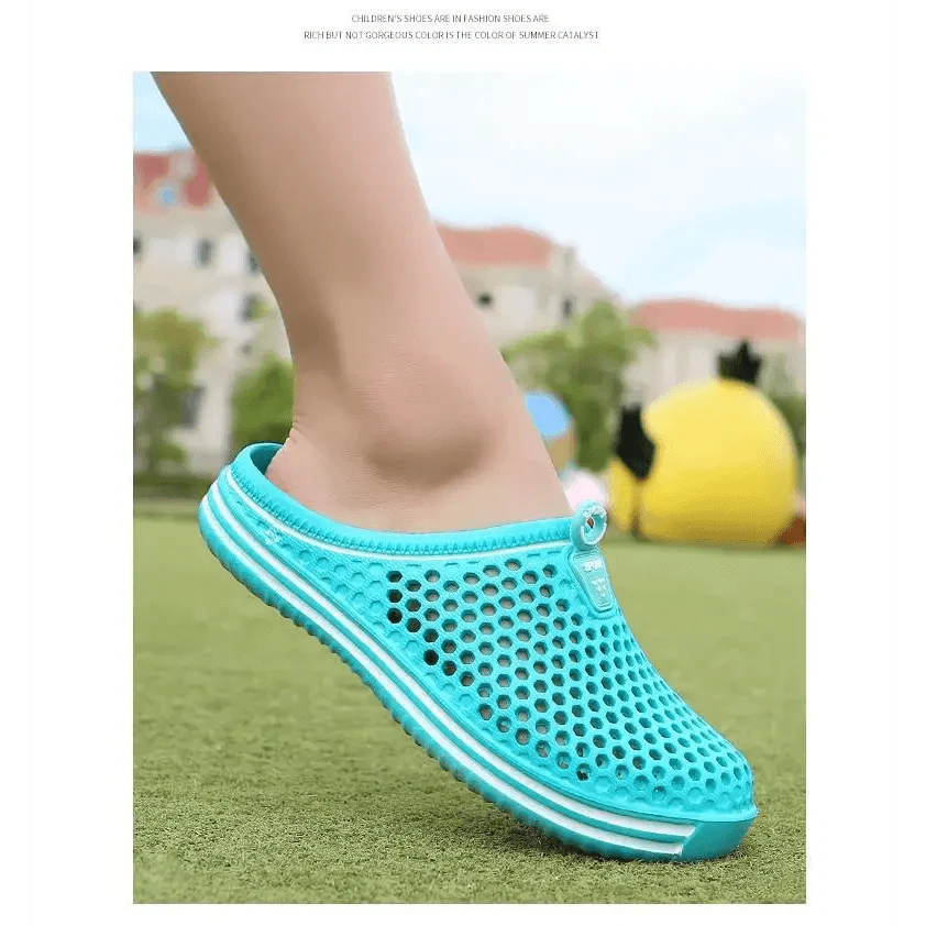 Classic Women Shoes Beach Closed Toe Slippers Unisex Hollow Out Casual Couple Flip Flops Garden Clogs Non-slide Men And Women Slippers