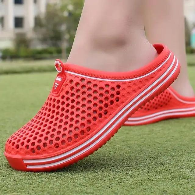Classic Women Shoes Beach Closed Toe Slippers Unisex Hollow Out Casual Couple Flip Flops Garden Clogs Non-slide Men And Women Slippers