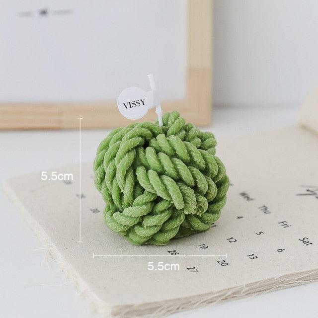 Creative Handmade Wool Ball Candle Scented Candle Hand Poured Scented Handmade Candle Decorative Candle For Bedroom Bathroom Aromatherapy Candle Gift Box Essential Oil Scented Candle Home Decoration