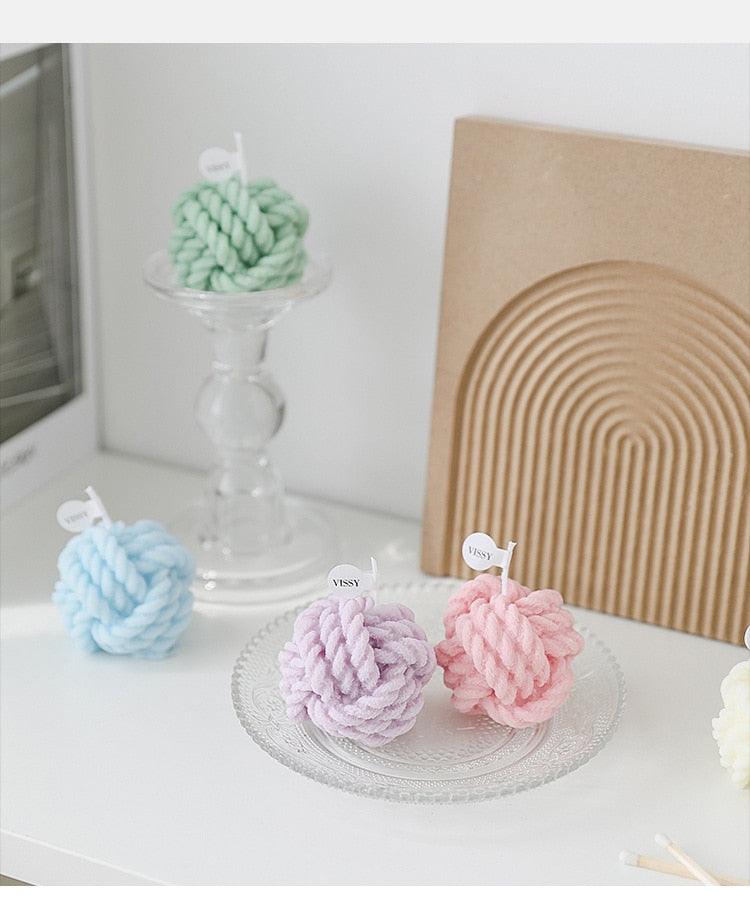 Creative Handmade Wool Ball Candle Scented Candle Hand Poured Scented Handmade Candle Decorative Candle For Bedroom Bathroom Aromatherapy Candle Gift Box Essential Oil Scented Candle Home Decoration