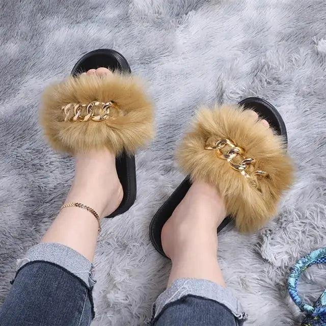 Cute Fluffy Ladies Indoor Warm Slippers Furry Luxury Flip Flops Women's Fashion Flat Soft Flip Flops
