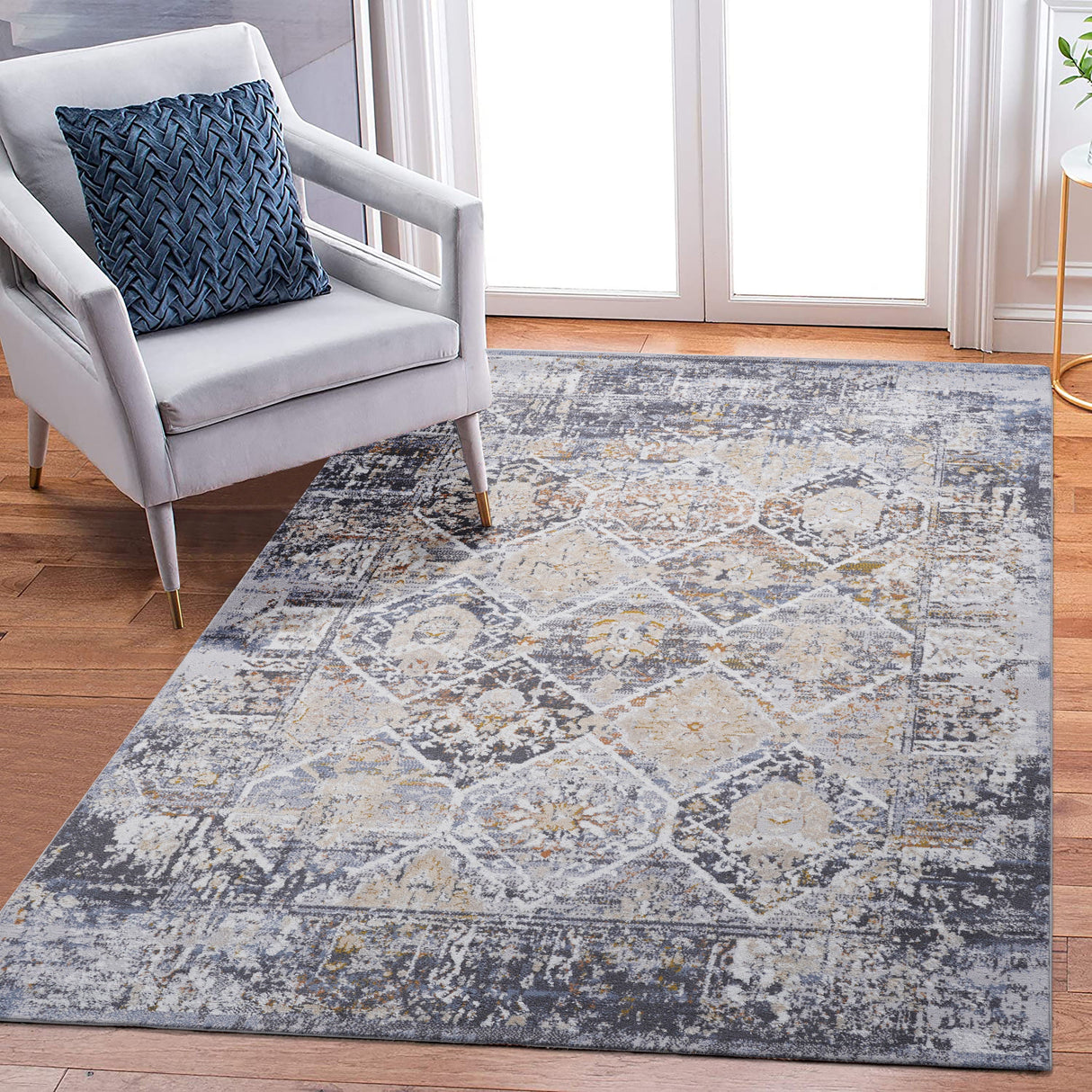Payas - Traditional Area Rug by Couch.com