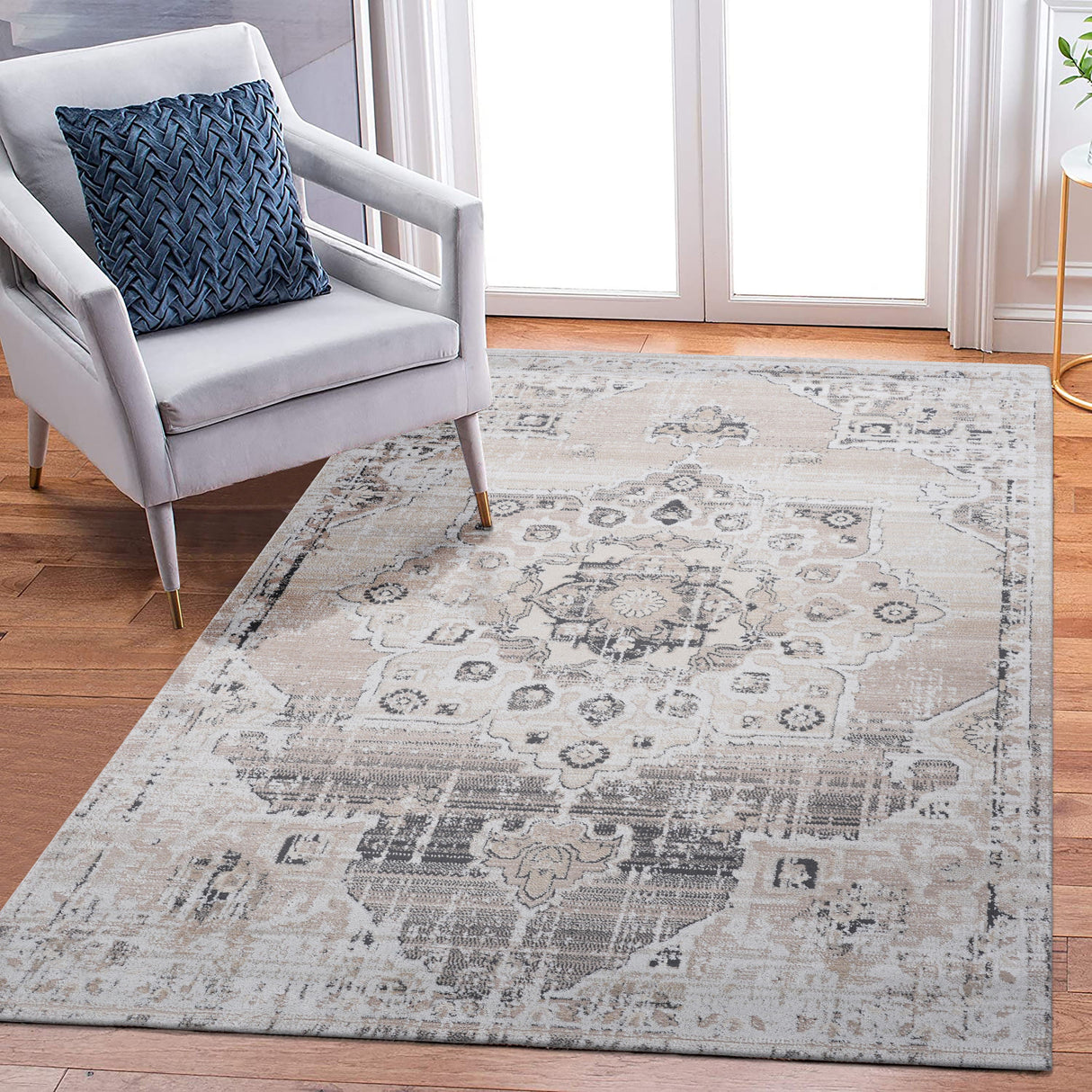 Payas - Medallion Area Rug by Couch.com