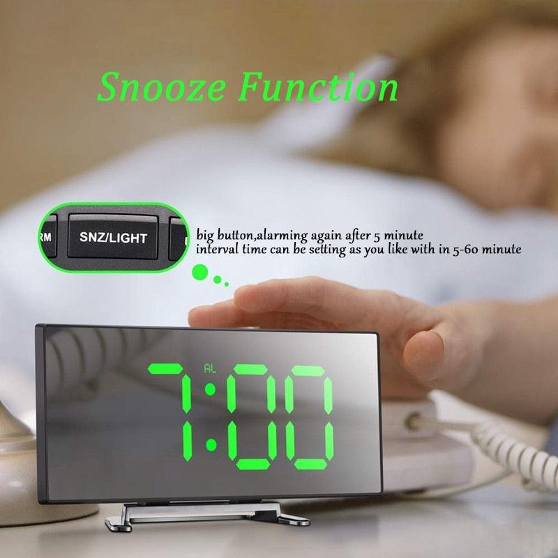 Digital Alarm Clock Alarm Clocks Adjustable Volume Alarm Clock for Bedroom Electronic 7 Inch Number Desktop Alarm Clocks For Kids Bedroom LED Screen for Kids Bedroom Temperature Snooze Function Desk Table Clock LED Clock Electronic Watch Table
