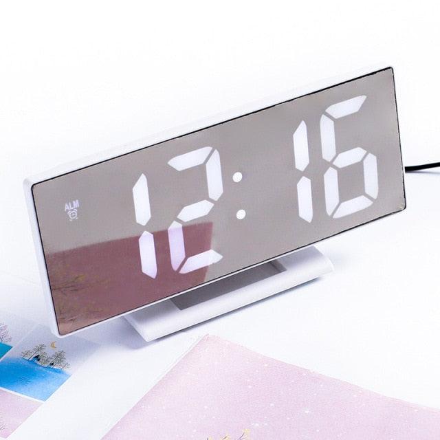 Digital Alarm Clock Alarm Clocks Adjustable Volume Alarm Clock for Bedroom Electronic 7 Inch Number Desktop Alarm Clocks For Kids Bedroom LED Screen for Kids Bedroom Temperature Snooze Function Desk Table Clock LED Clock Electronic Watch Table