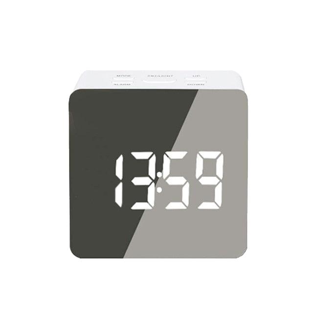 Digital Alarm Clock Desk Table Clock 3 Alarm Sounds Adjustable Volume Easy Digital Alarm Clock for Kids and Adults Compact Desk & Shelf Clocks for Bedroom Curved LED Screen Alarm Clocks For Kid Bedroom Temperature Snooze Function Home Decor Watch
