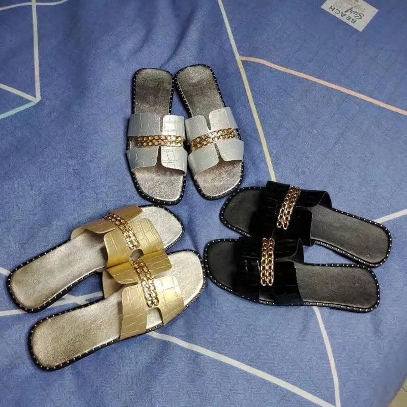 Elegant Black Women Chain Flip Flops Luxury Design Sandal Women Outdoor Slippers Casual Style Sandals