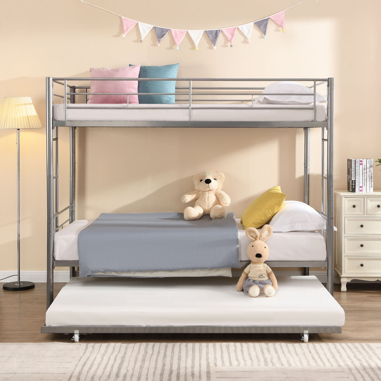 Bunk Bed With Trundle by Couch.com