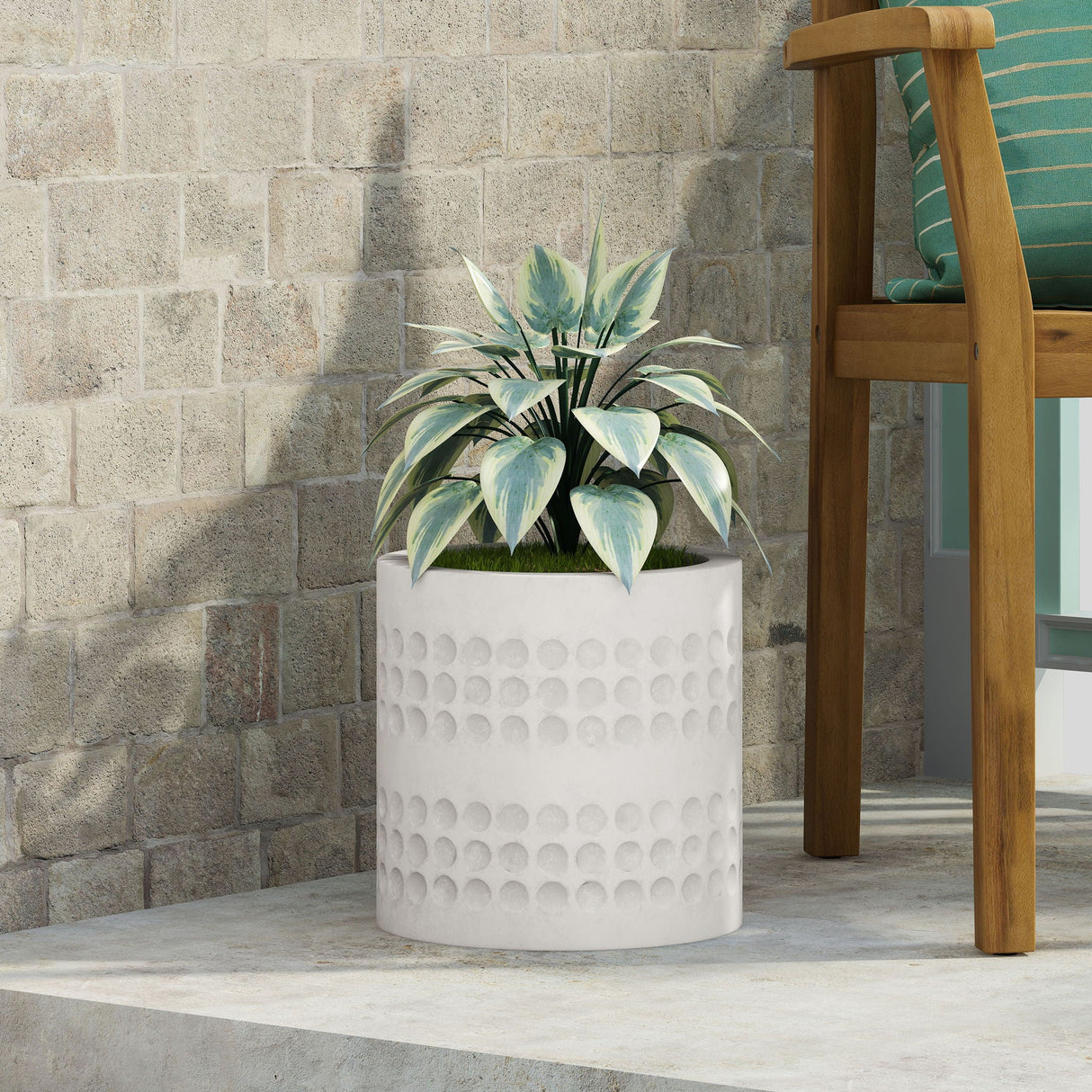 Elegant Design Cube Planter by Couch.com