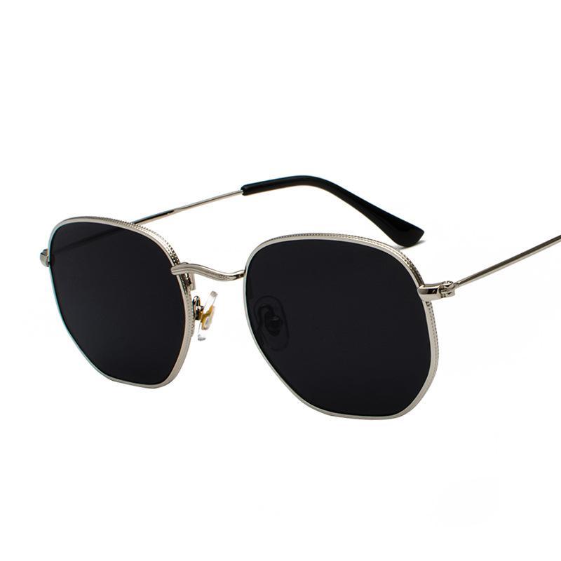 Unisex Woman and Man Vintage Retro and Modern Sunglasses Square Metal Frame Sunglasses Pilot Mirror Classic With UV400 Protection