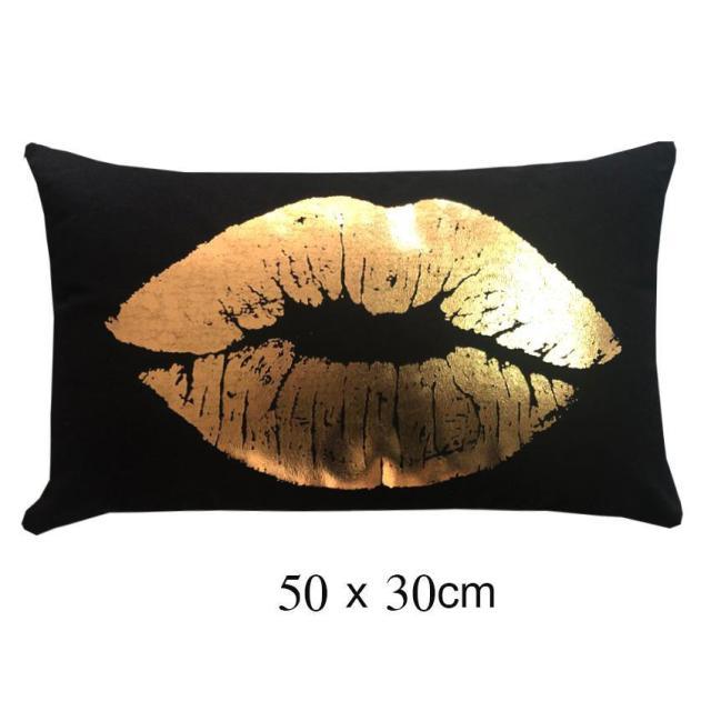 Golden Love Leaves Bronzing Cushion Decorative Pillow Black And Gold Pillow Cover Home Pillowcases Velvet Home Decor Sofa Pillows Cover 45x45CM