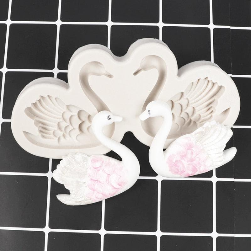 Lovely Couple Swan Shape Silicone Mold Fondant Chocolate Resin Aroma Stone Soap Mold For Pastry Cup Cake Decorating Kitchen Tool Swan Silicone Fondant Molds Swan Couple Chocolate Mold