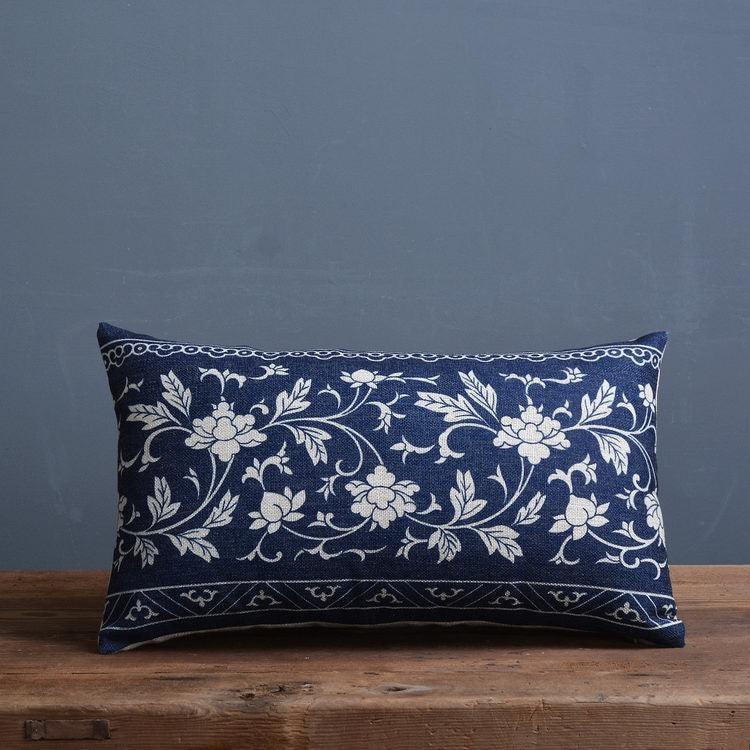 Luxury Decorative Throw Square Linen Pillowcase Blue And White Flower Bedroom Room Sofa Porcelain Printed Cushion Cover Decorative Sofa Throw Pillow Car Chair Home Decor Pillow Case Soft Design