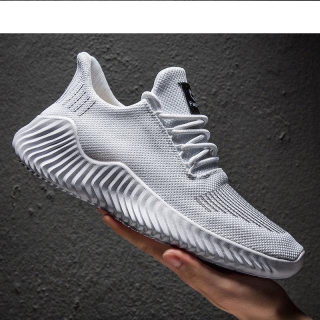 Mens Breathable White Trendy Sneakers Casual Design Light Walking Running Trainers Casual Breathable Mesh Men Running Shoes Walking Sneakers