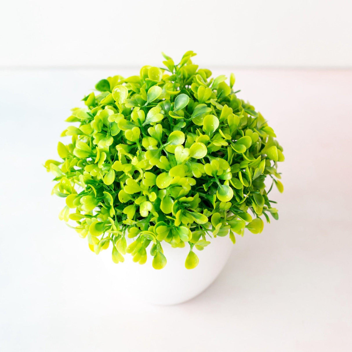 Mini Cute Artificial Bonsai Potted Plastic 15x16cm Friend's Gift Fake Decor with Plastic Pots Fake Flowers Arrangements for Home Decoration