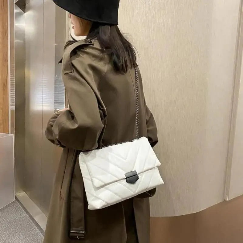 New Famous Casual Chain Crossbody Bags For Women Fashion Simple Shoulder Bag, Designer Handbags PU Leather Messenger Bags For Ladies