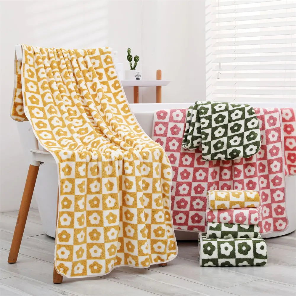 Cute Plaid Flowers Microfiber Towel Bath Towel Soft Face Towels