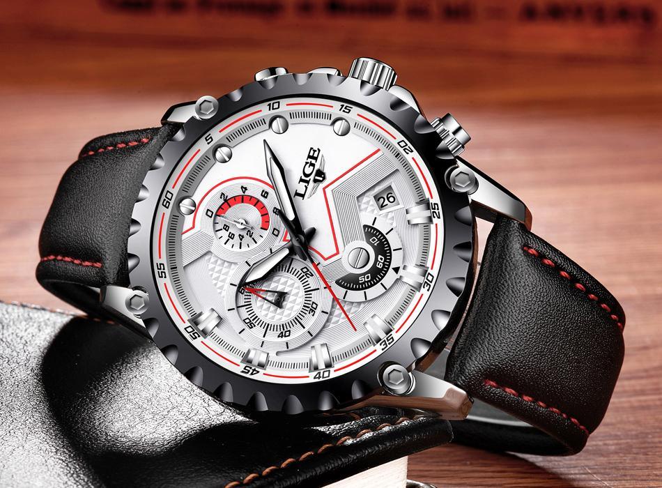 Men's Watch With Chronometers Day Display And Fluorescent Hands Unique Design Excellent Gift