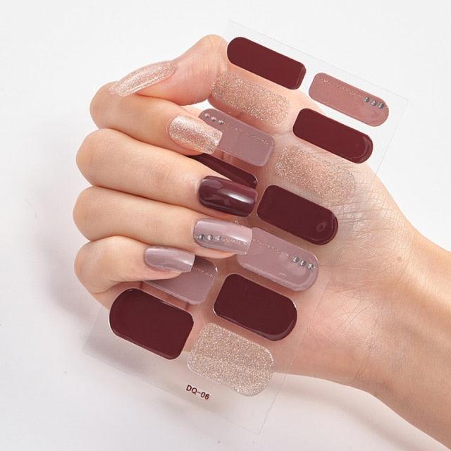 Full Cover Nail Stickers Designer Nail Decals Fashion Five Sorts of Nail Stickers Nail Sticker set Nail Decoration Nail Strips 3D Nail Art Stickers Decal Slider Template Diy Nail Tool Decorations Nail Art Design Self Adhesive Luxury Designer Nail Sticker