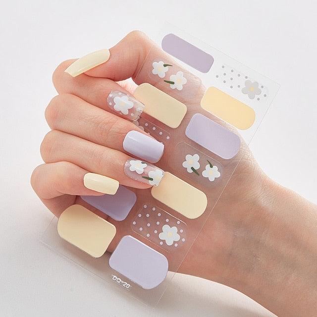 Full Cover Nail Stickers Designer Nail Decals Fashion Five Sorts of Nail Stickers Nail Sticker set Nail Decoration Nail Strips 3D Nail Art Stickers Decal Slider Template Diy Nail Tool Decorations Nail Art Design Self Adhesive Luxury Designer Nail Sticker