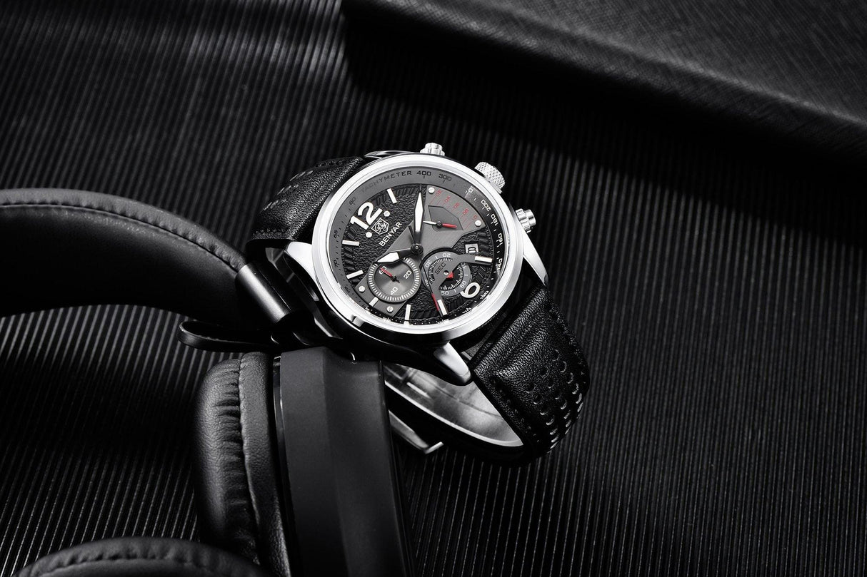 New Men Watch Top Sport Design Waterproof Men Quartz Military Wristwatch Leather Strap Analog Men Watch