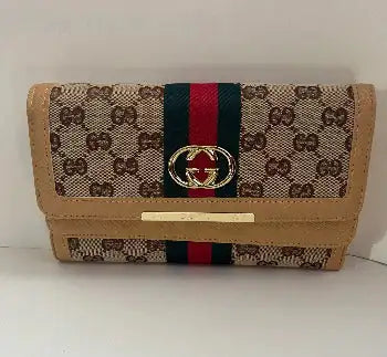 Lux Clutch Bag with Chain Handle