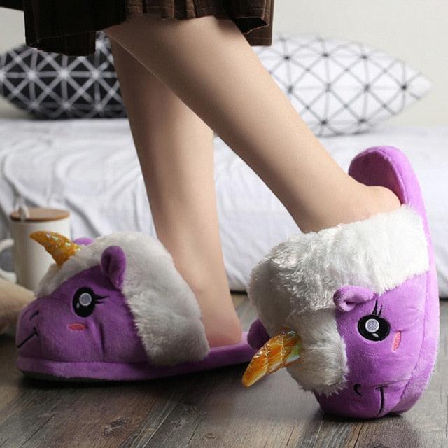 Shark Funny Shoes Girls Indoor Slippers Home Shoes Fashion Plush Warm Slippers Women Winter Cute Shark Cozy Women Slippers With Funny Face Memory Foam Non-Slip Rubber Sole Soft Slip On Home Shoes
