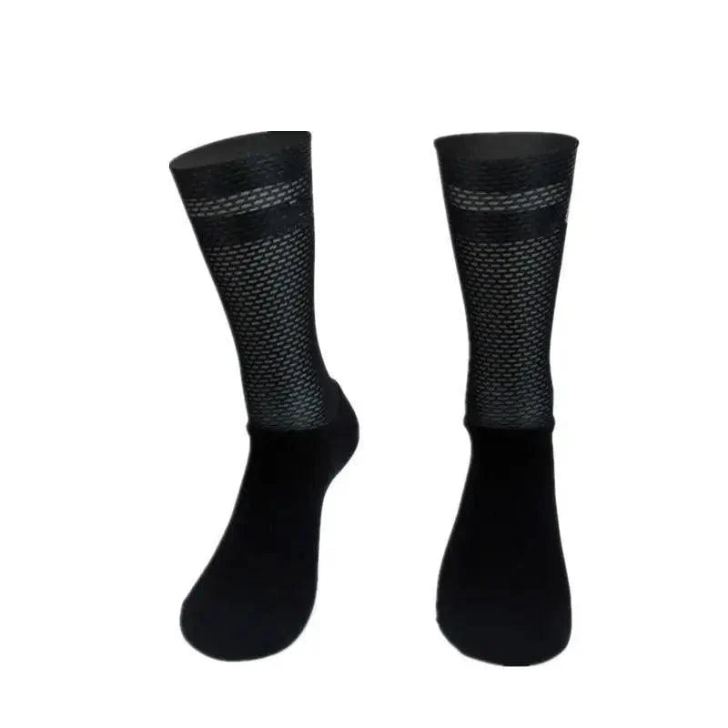Simple Modern Design Anti Slip Silicone Cycling Socks For Men Unique Bicycle Running Socks Lightweight Breathable Sports Socks