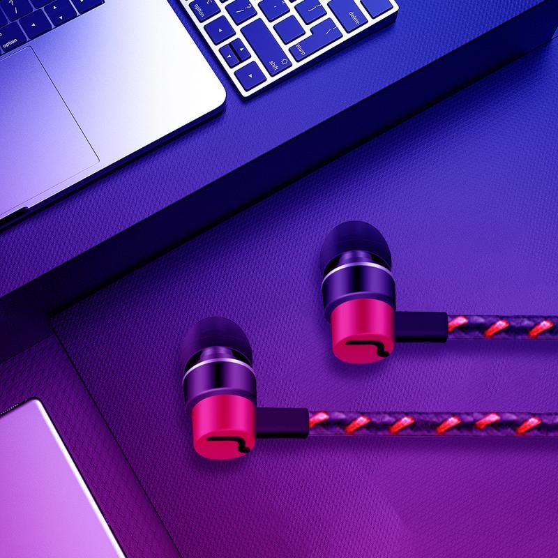Sports Headphones Wired Gaming In Ear Earbuds Monitor Earphones With Mic Stereo Sound Volume Control 3.5mm Wired Headphones With Bass Earbuds Stereo Earphone Music Sport Gaming Headset With Mic Simple Earphones