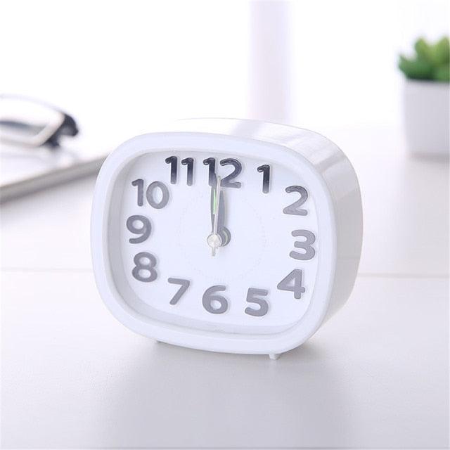 Square Round Small Alarm Clock Snooze Silent Sweeping Wake Up Table Clock Travel Alarm Clock Analog Small Simple Battery Operated Clock Non Ticking Alarm Clock Snooze Light Functions Bedside Table Clock Battery Powered Compact Portable Travel Alarm Clock