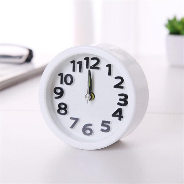 Square Round Small Alarm Clock Snooze Silent Sweeping Wake Up Table Clock Travel Alarm Clock Analog Small Simple Battery Operated Clock Non Ticking Alarm Clock Snooze Light Functions Bedside Table Clock Battery Powered Compact Portable Travel Alarm Clock