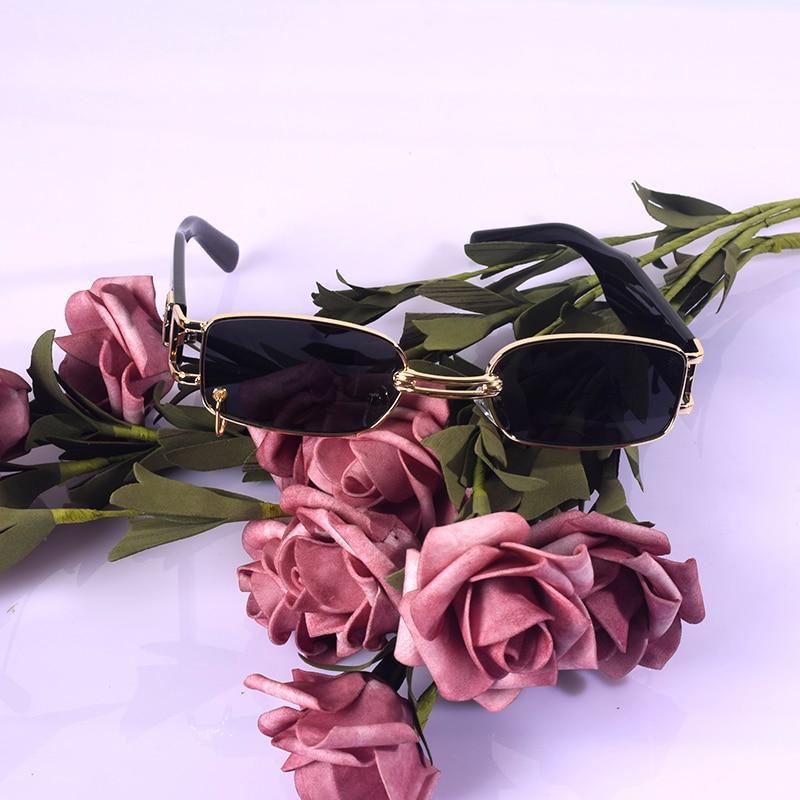 Stylish Fashionable Women Sunglasses Trending & Luxury Square Popular Design Men Glasses New Vintage Metal Black Comfortable Lenses Outdoor Travel Driving Sunglasses