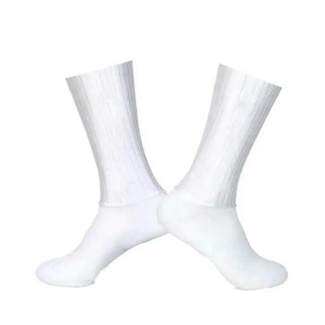 Stylish Summer Breathable Cycling Socks For Men Anti Slip Seamless Sports Cycling Socks For Men Modern Design Running Sports Socks
