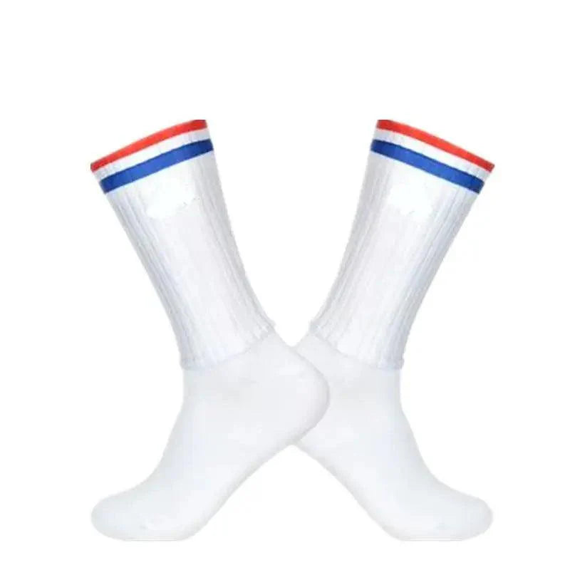 Stylish Summer Breathable Cycling Socks For Men Anti Slip Seamless Sports Cycling Socks For Men Modern Design Running Sports Socks
