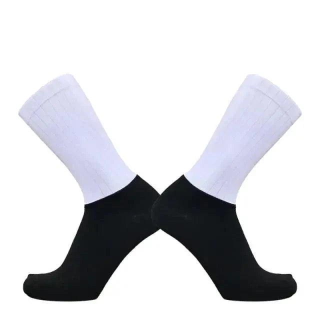 Stylish Summer Breathable Cycling Socks For Men Anti Slip Seamless Sports Cycling Socks For Men Modern Design Running Sports Socks