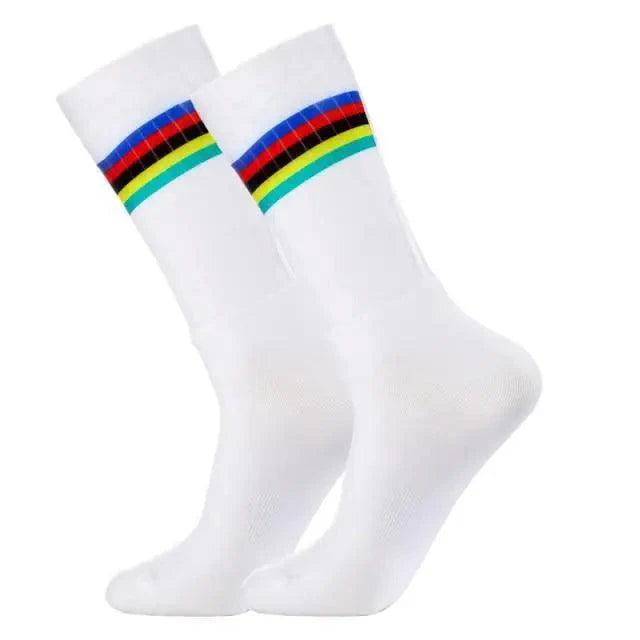 Stylish Summer Breathable Cycling Socks For Men Anti Slip Seamless Sports Cycling Socks For Men Modern Design Running Sports Socks