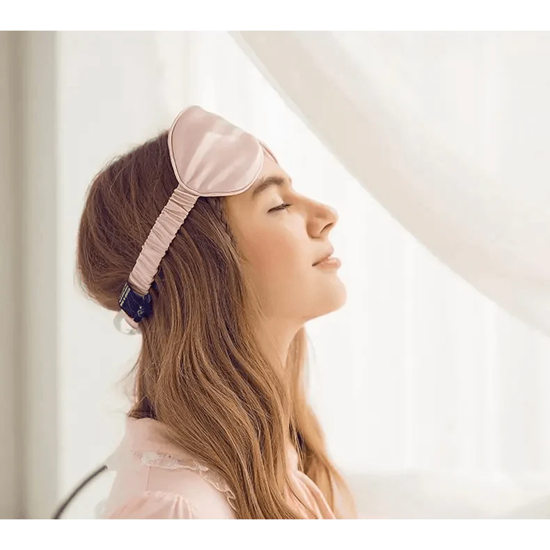 Super Smooth Mulberry Silk Sleep Eye Mask & Blindfold With Elastic Strap Travel Eye Patch Soft Nap Eye Patch Eye Cover Eyeshade for Night Sleeping Mask For Women