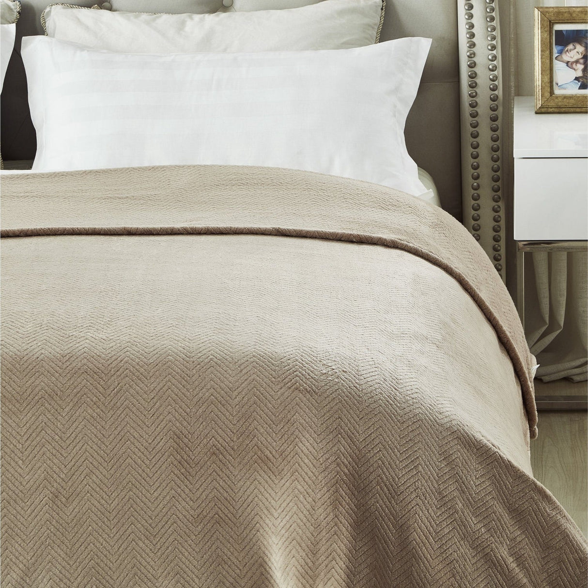 Serena Chevron Flannel Reversible Jacquard Throw