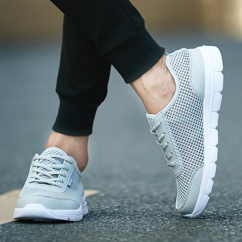 Unisex Summer Sneakers Breathable Casual Shoes Couple Fashion Lace Up Mens Mesh Flats Comfortable Walking Footwear Fashion New Lightweight Casual Sneakers
