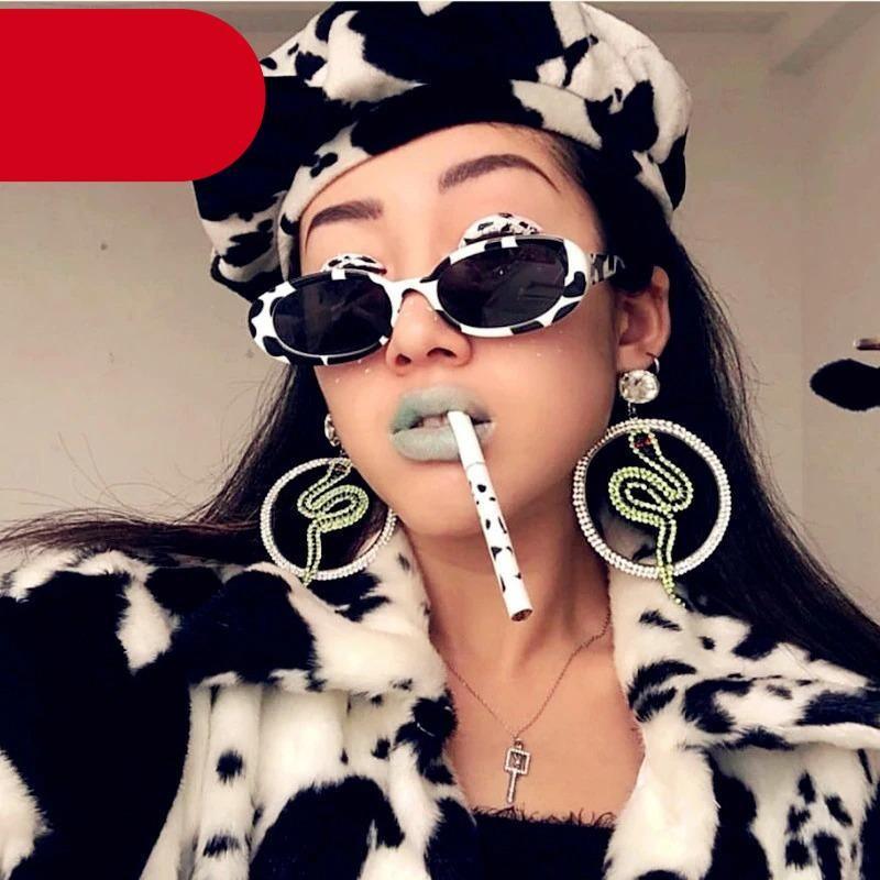 Women Luxury Pink Oval Sunglasses Retro Design Glasses Female Small Eyewear Women Elegant Reader Glasses Ultra Slim Compact Unisex Light Weight Glasses For Women