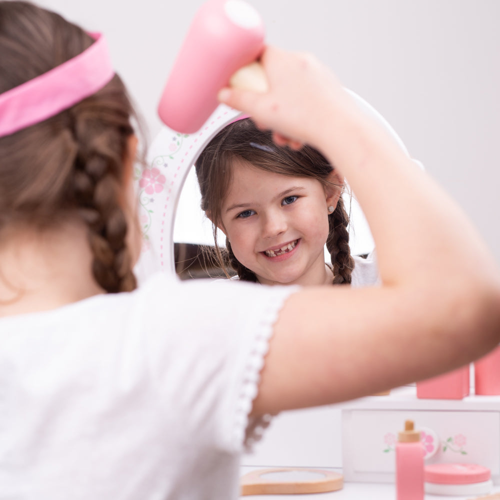 Vanity Kit by Bigjigs Toys US