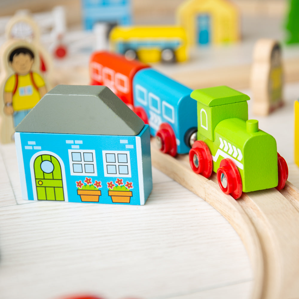 Town and Country Train Set by Bigjigs Toys US