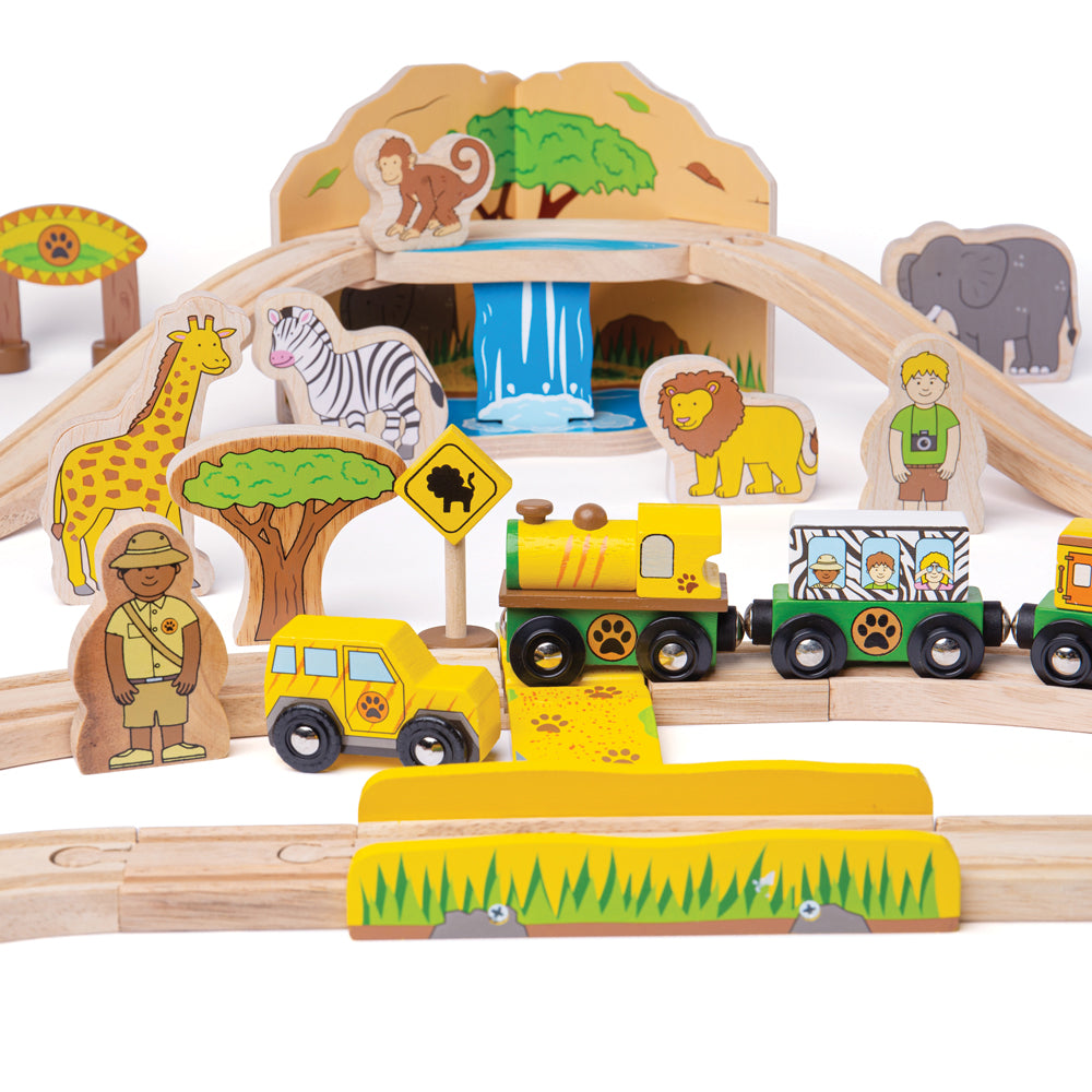 Safari Train Set by Bigjigs Toys US