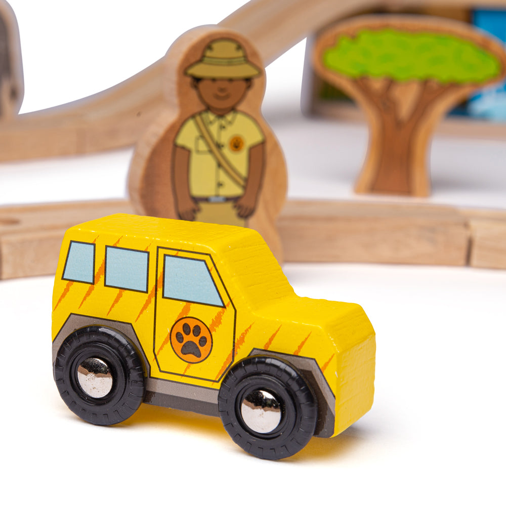Safari Train Set by Bigjigs Toys US