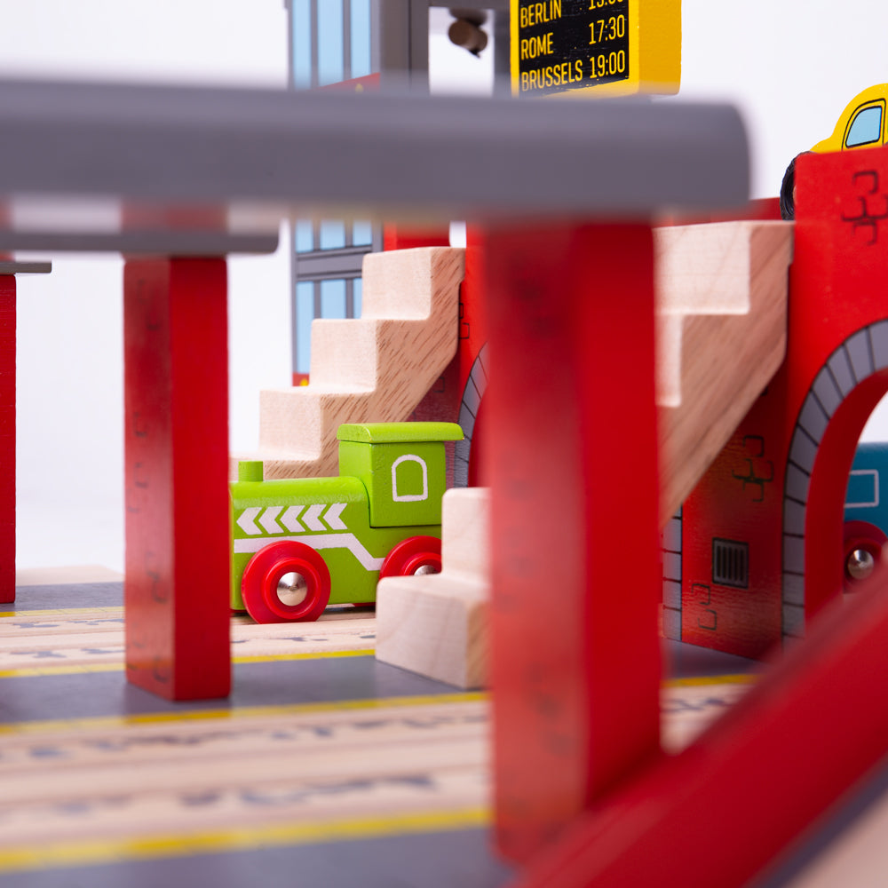 Grand Central Station by Bigjigs Toys US