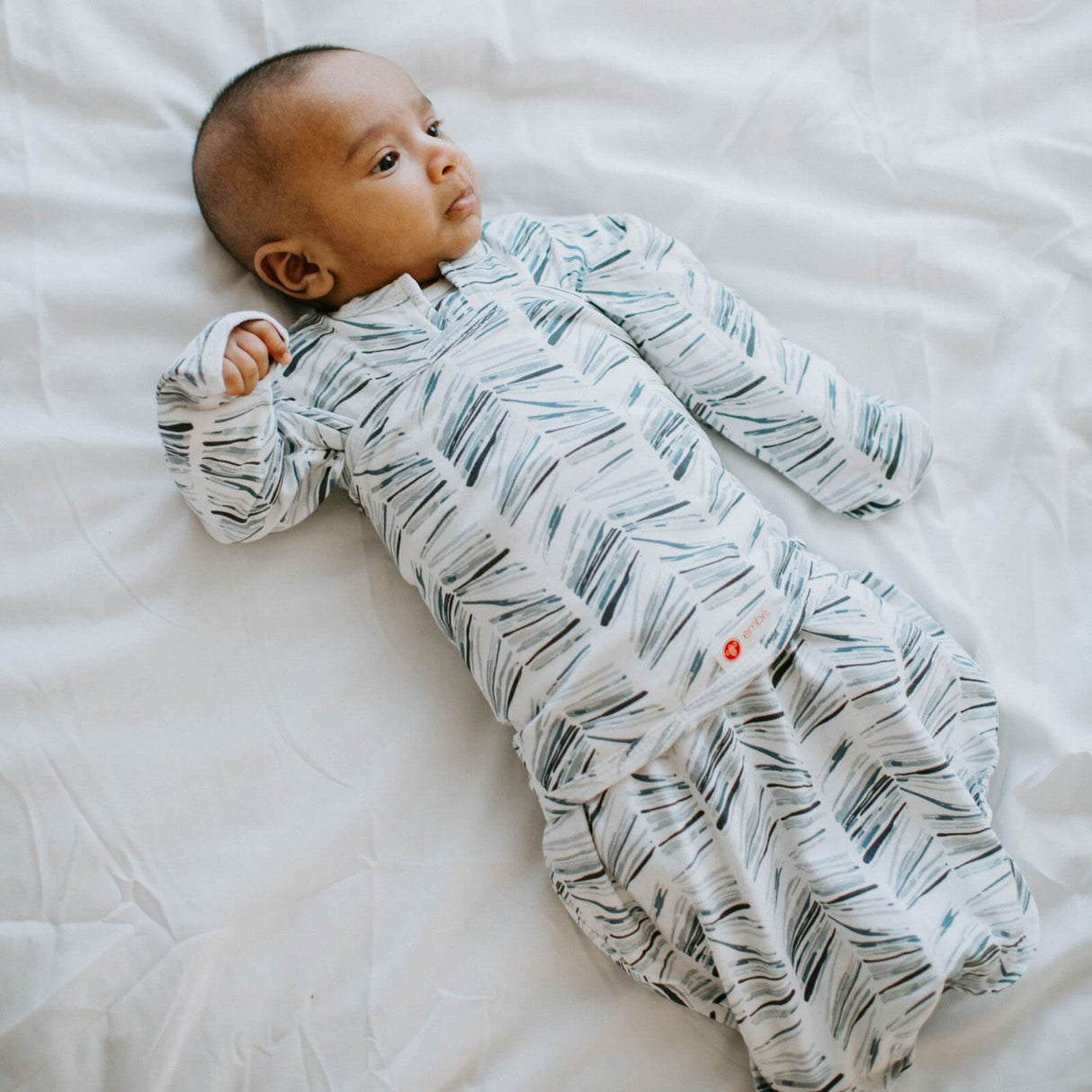 Long Sleeves Swaddle Sack Bundle by embé®