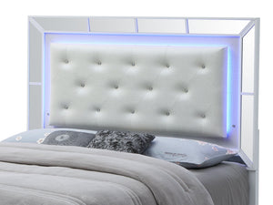 Elegant Modern Contemporary Bed by Couch.com